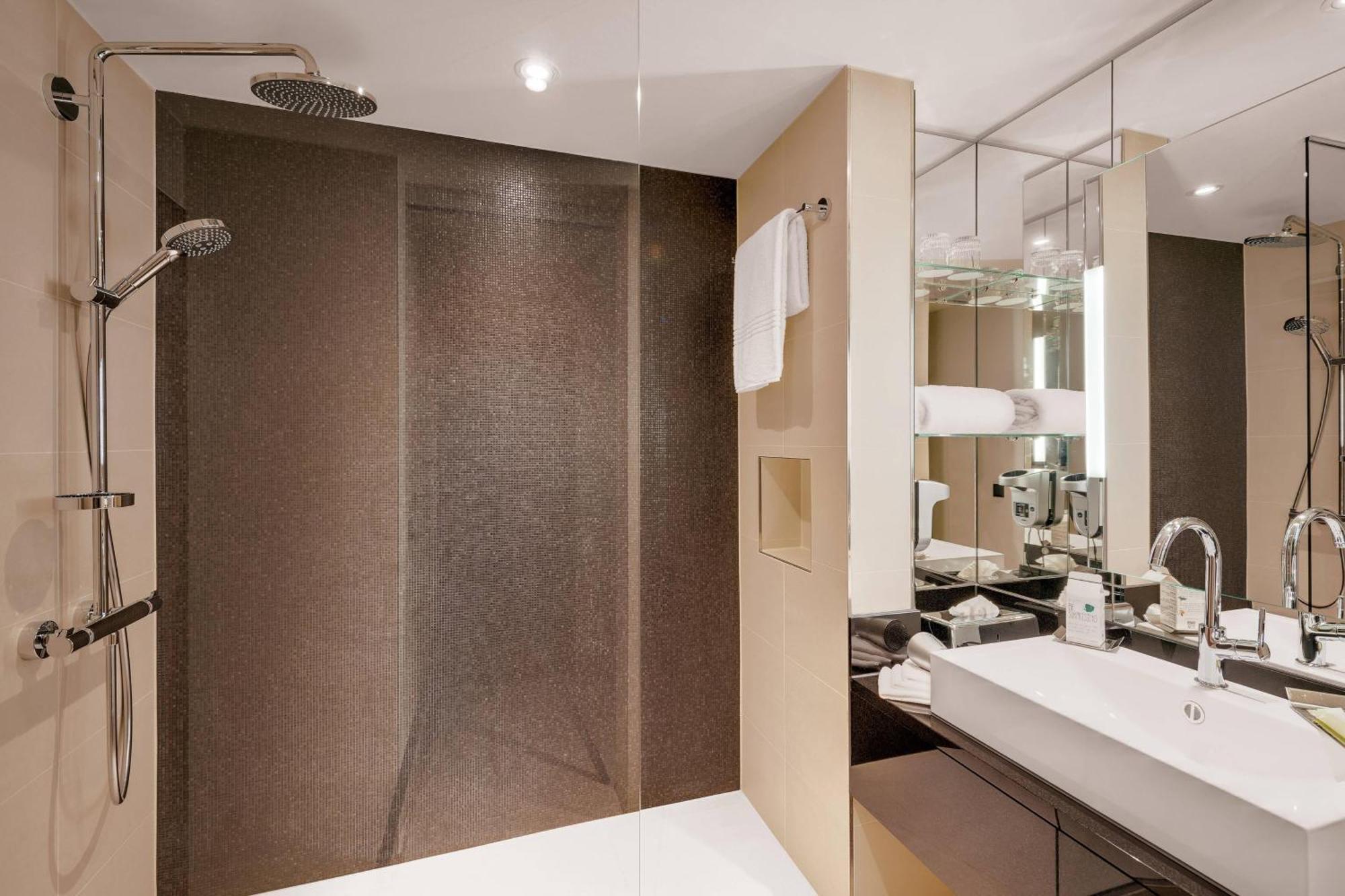 Hotel Courtyard By Marriott Nord